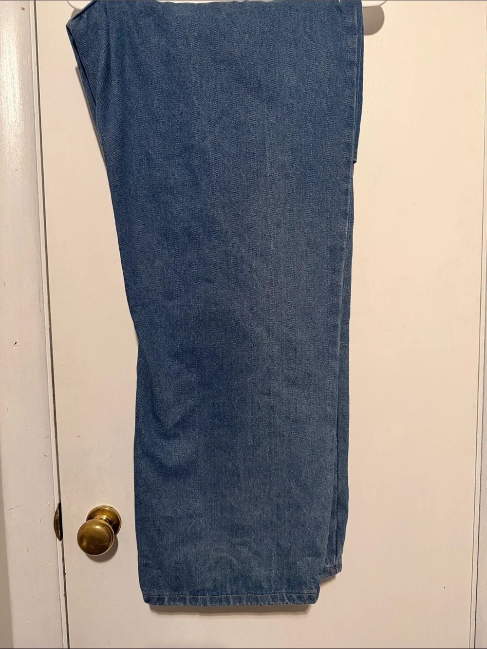 Windsor Relaxed-Fit Jeans in Denim Blue with Tan Patch